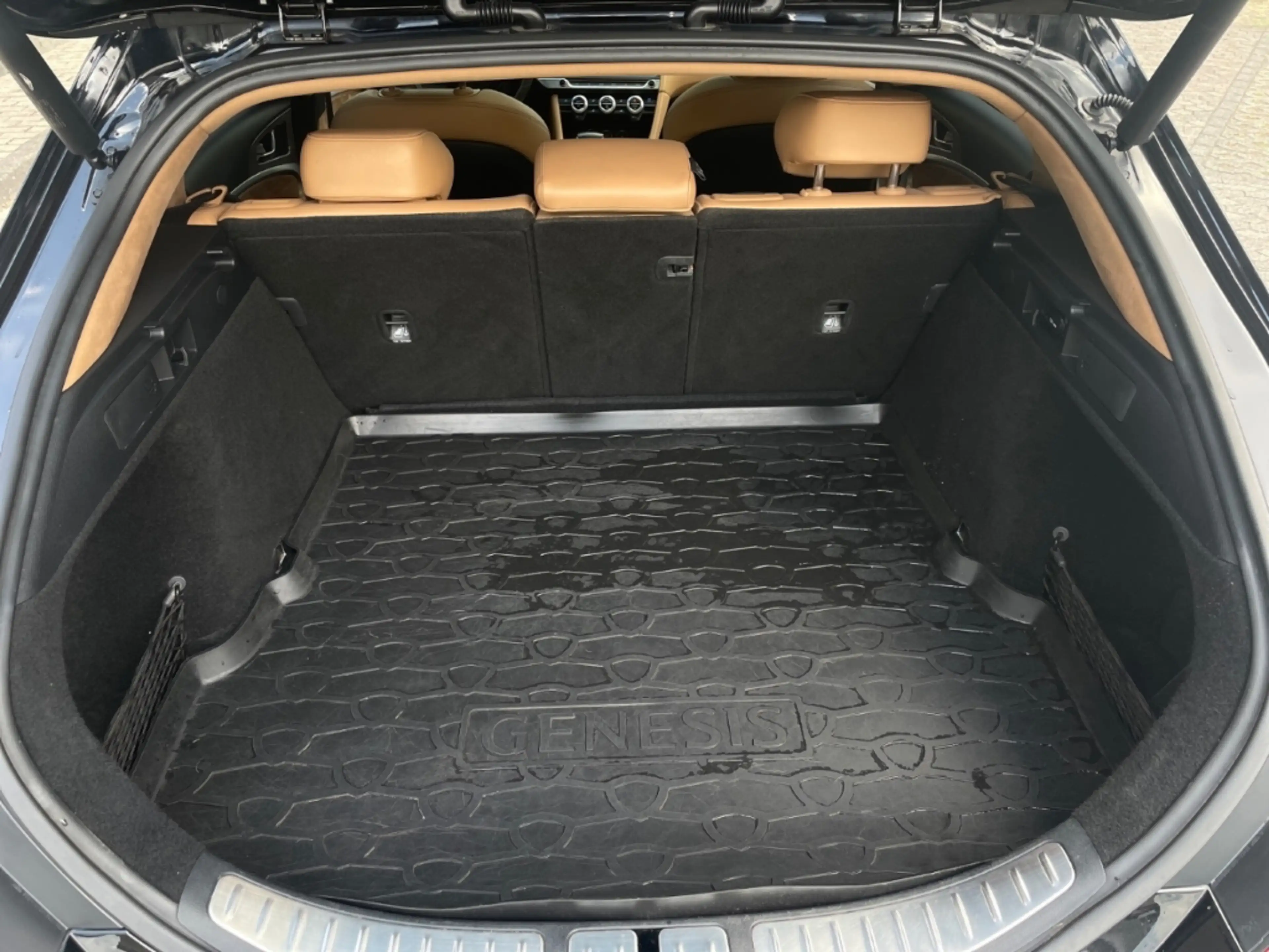 Genesis G70 Shooting Brake Sport 4WD AD LED Sperrdiff. ACC El. — photo 11