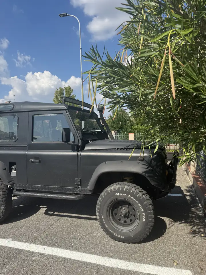 Land Rover Defender 90 2.5 td Hard Top, foto 6