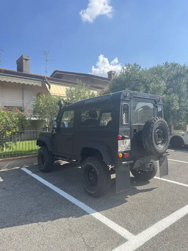 Land Rover Defender 90 2.5 td Hard Top, foto 3