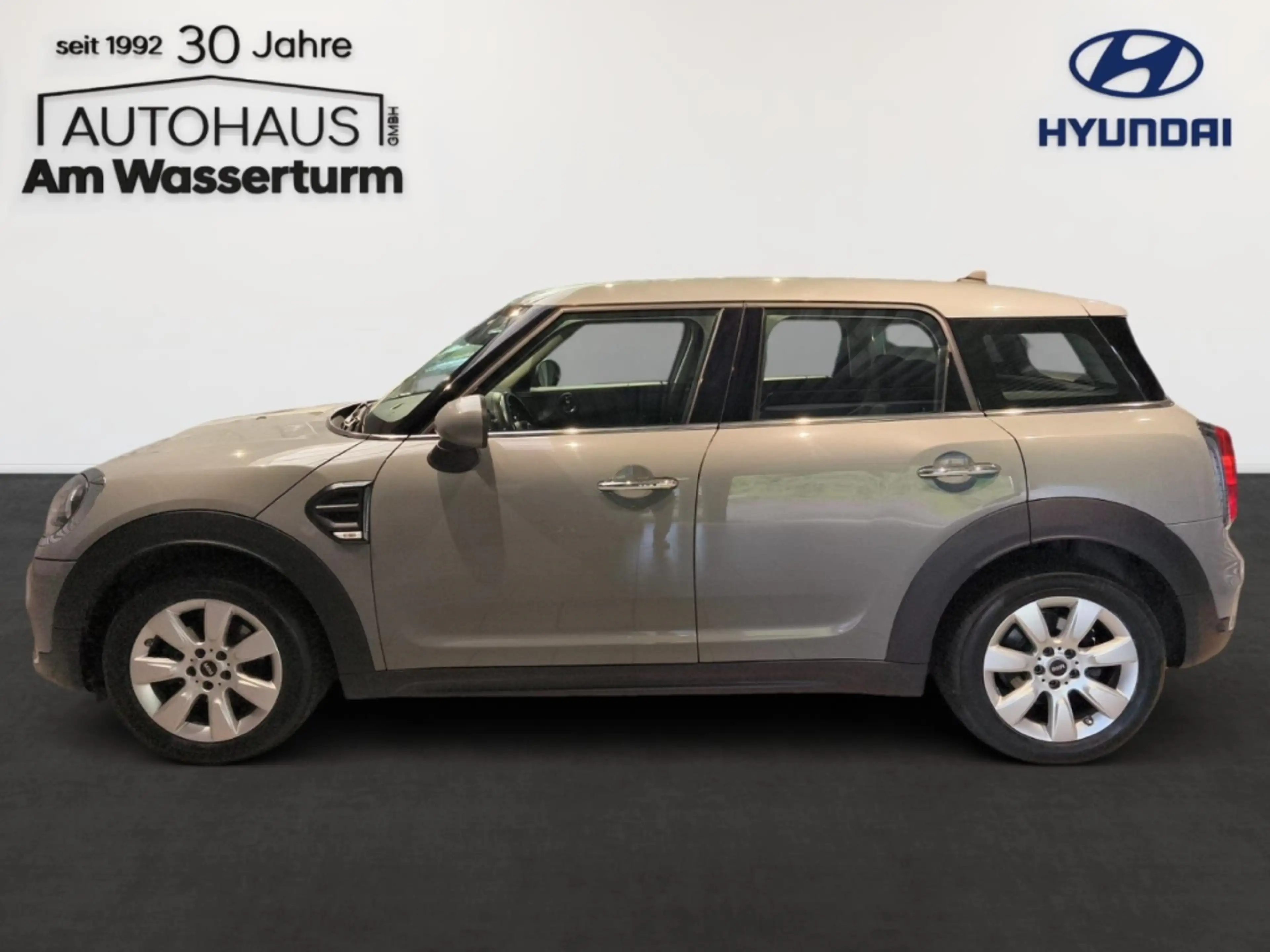 MINI One Countryman COUNTRYMAN Pepper Sitzheizung — photo 3