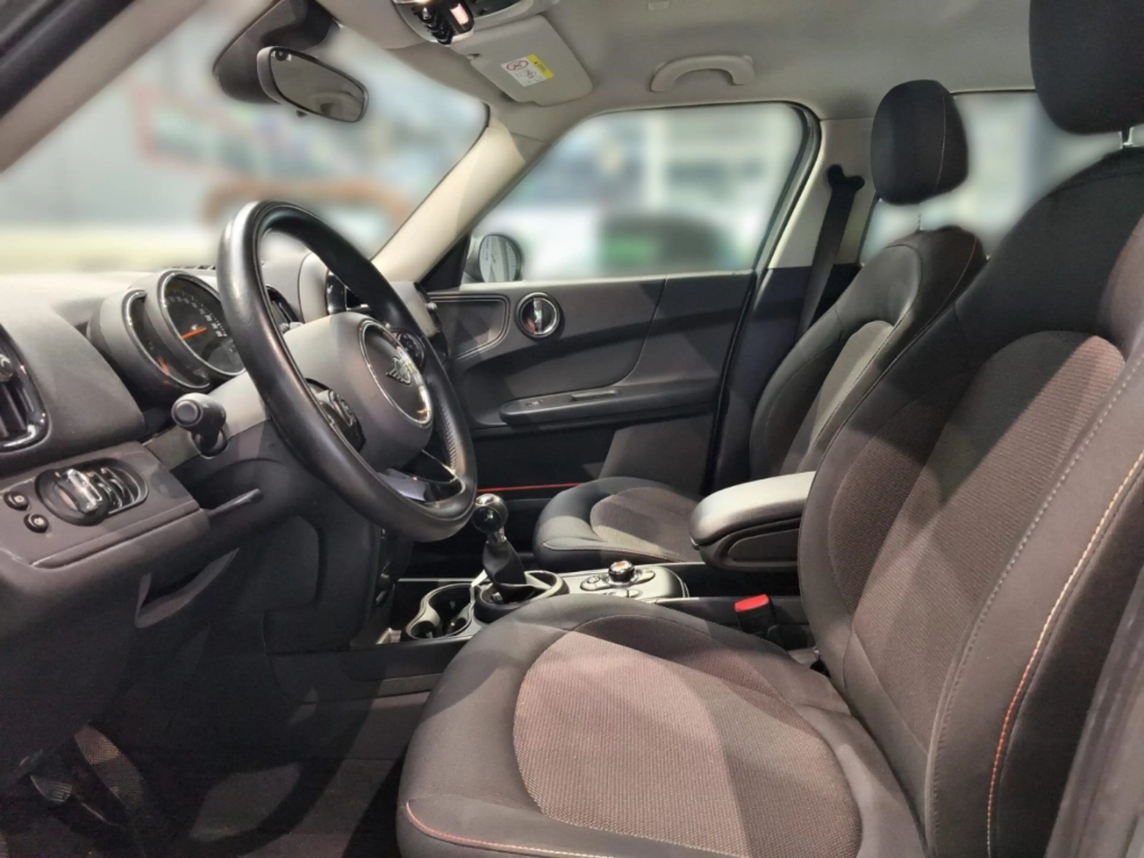 MINI One Countryman COUNTRYMAN Pepper Sitzheizung — photo 9