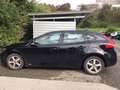 Volvo V40 D2 Kinetic Schwarz - thumbnail 4