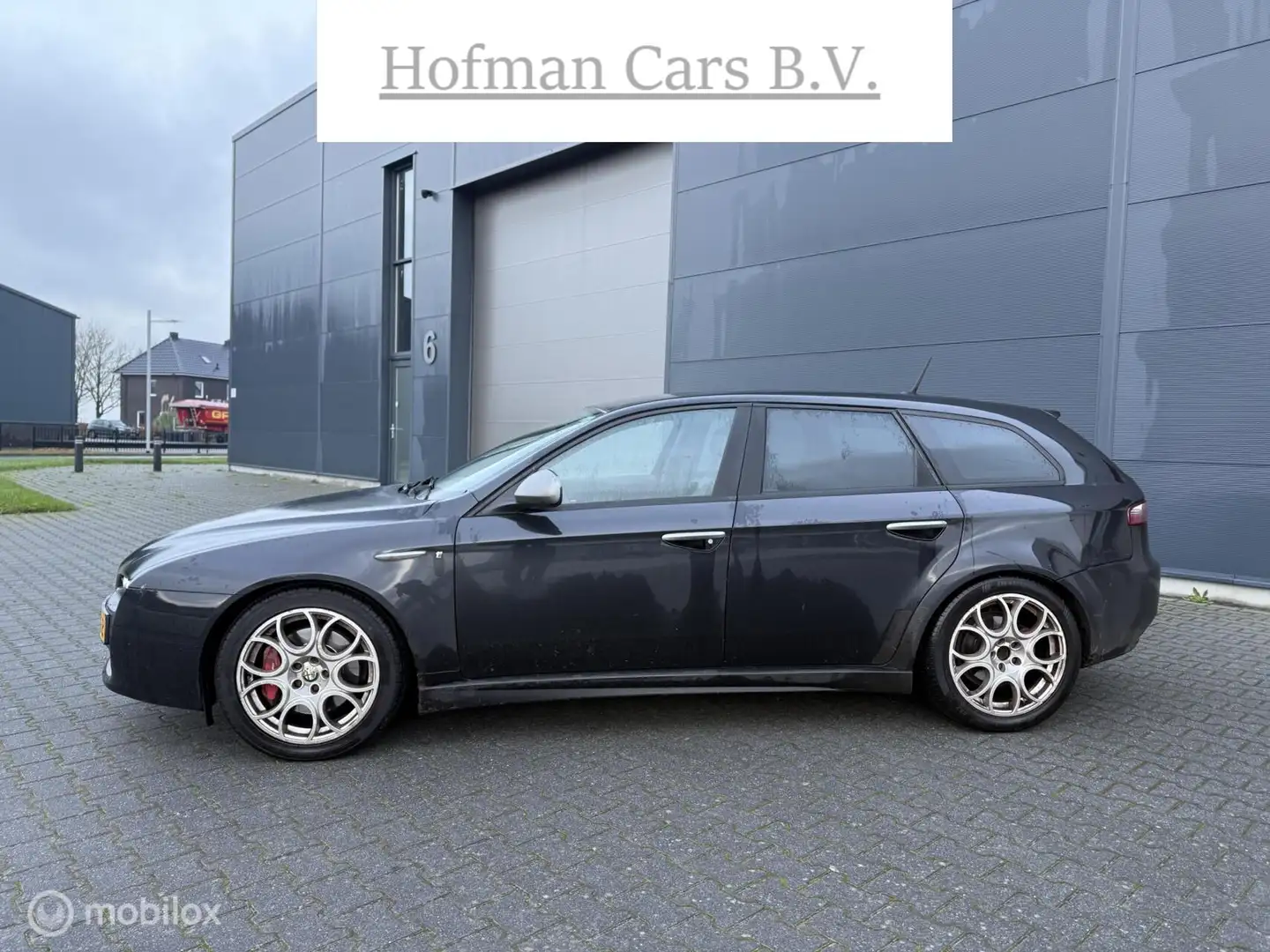 Alfa Romeo 159 Sportwagon 2.0 JTD TI Zwart - 2
