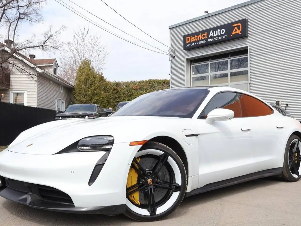2023 Porsche Taycan
