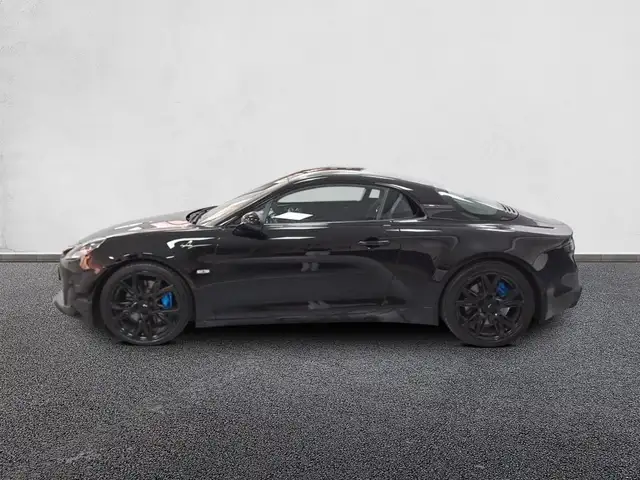 Alpine A110 view 4