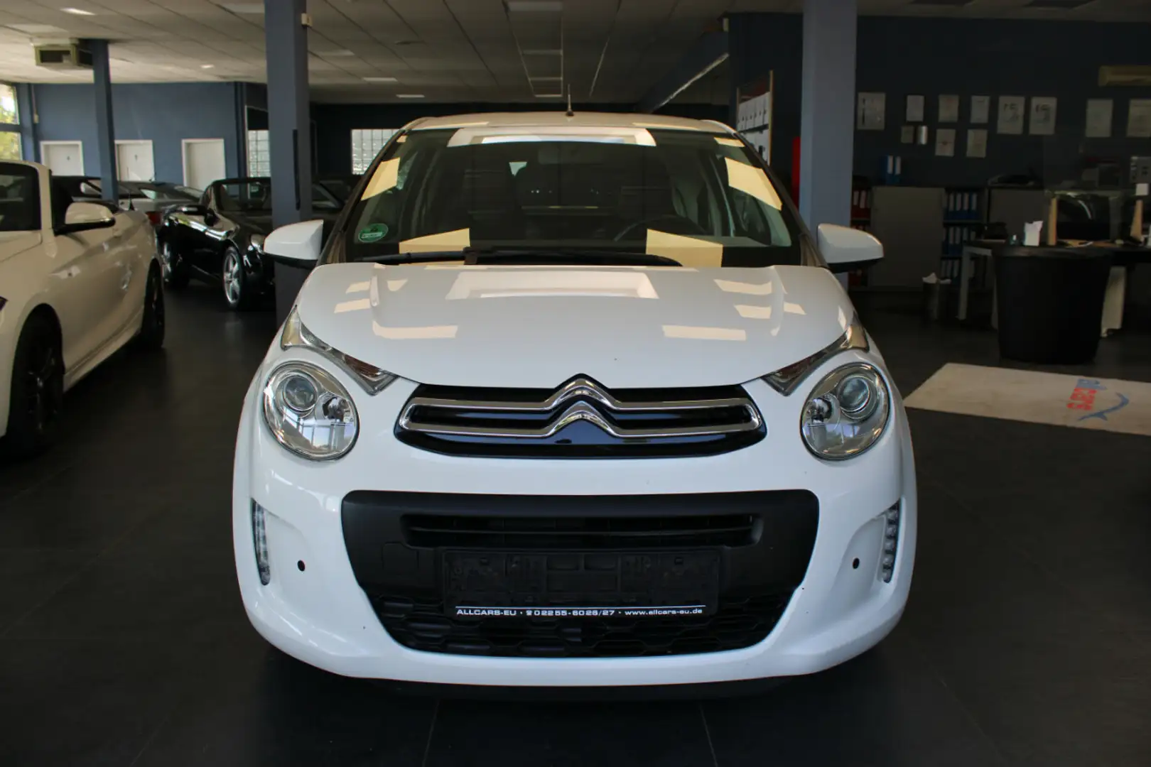 Citroen C1 VTi 68 Feel Weiß - 2