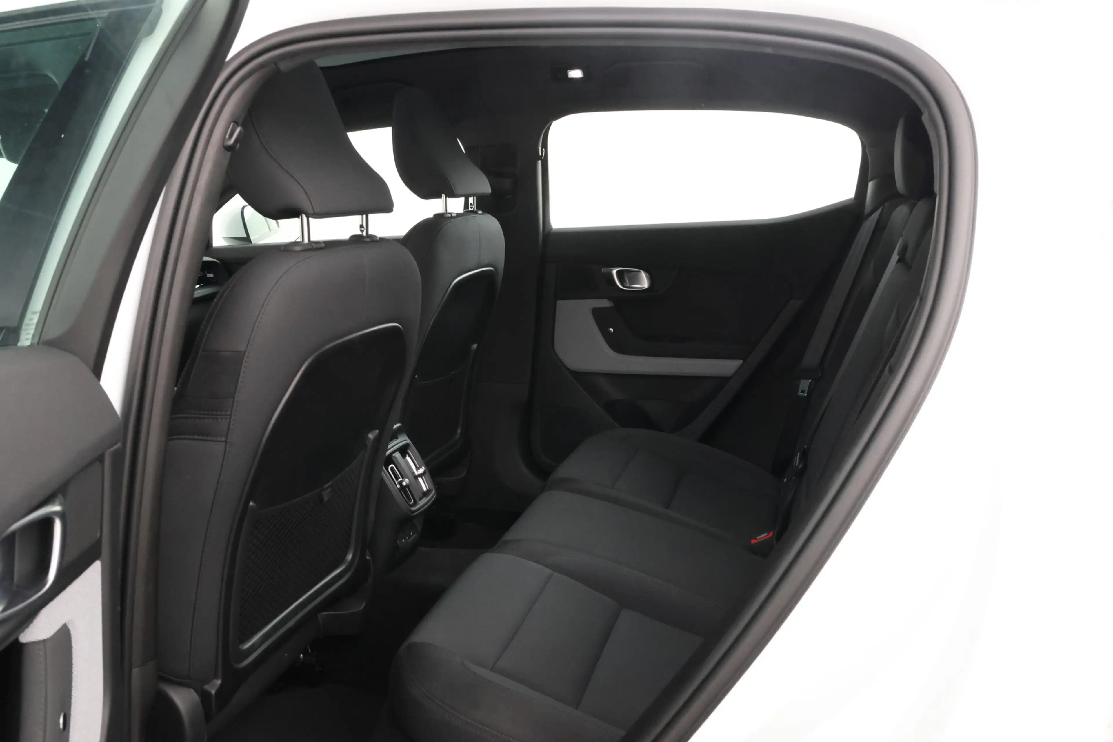 Polestar 2 Long Range Single Motor Plus 82 kWh Long range! Pa — photo 38