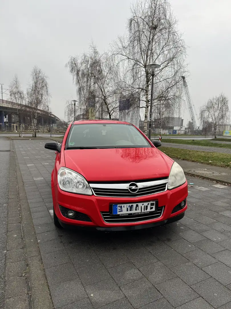 Opel Astra H Edition 1.6 Benzin Rot - 1