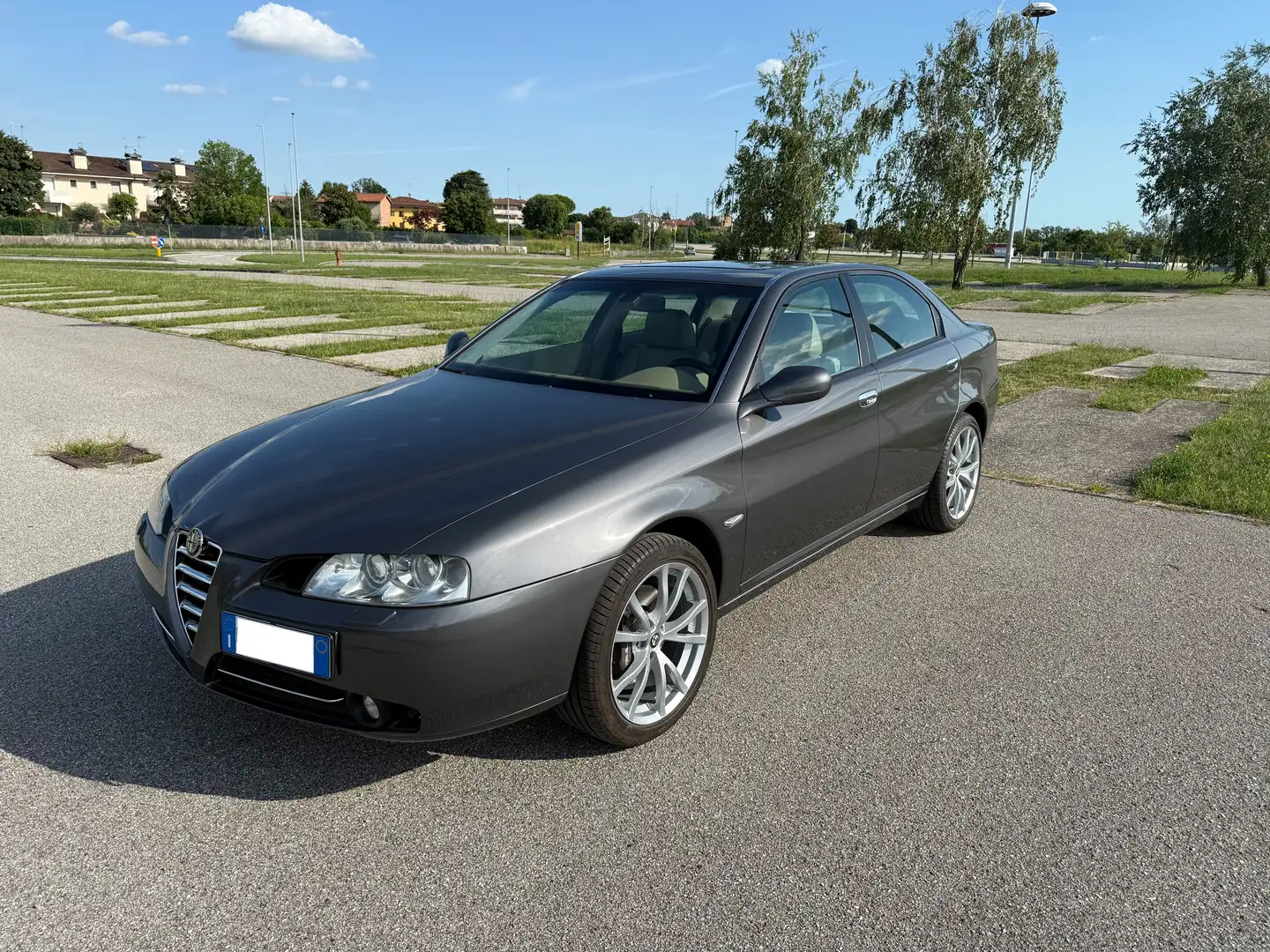 Alfa Romeo 166 166 3.2 V6 24v - Q2 - Restaurata Šedá - 1