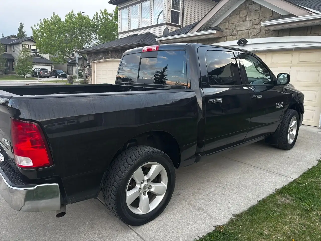 RAM 1500 снимка RAM 1500