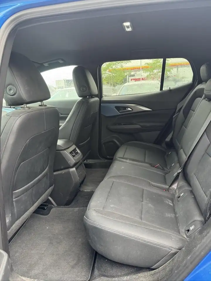 Chevrolet Equinox снимка Chevrolet Equinox