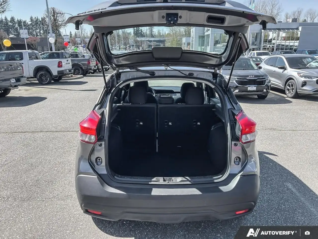 Nissan Kicks снимка Nissan Kicks