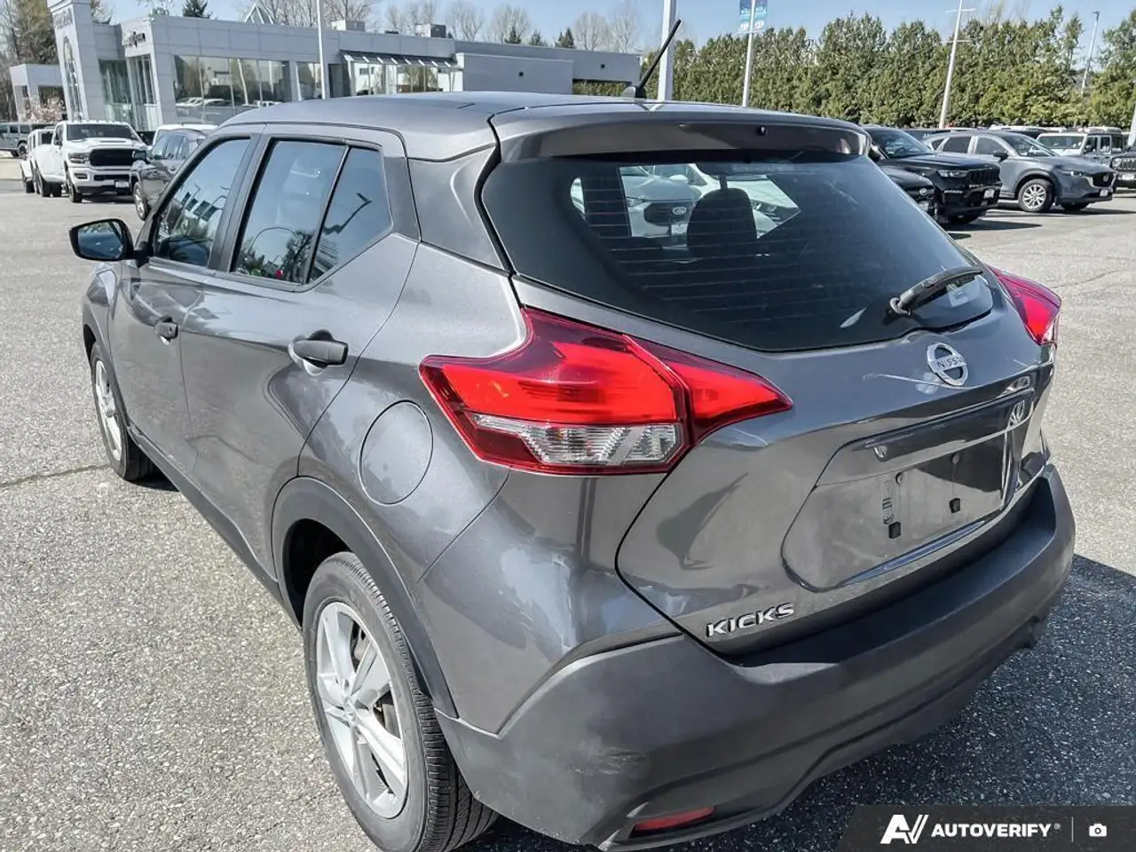 Nissan Kicks снимка Nissan Kicks