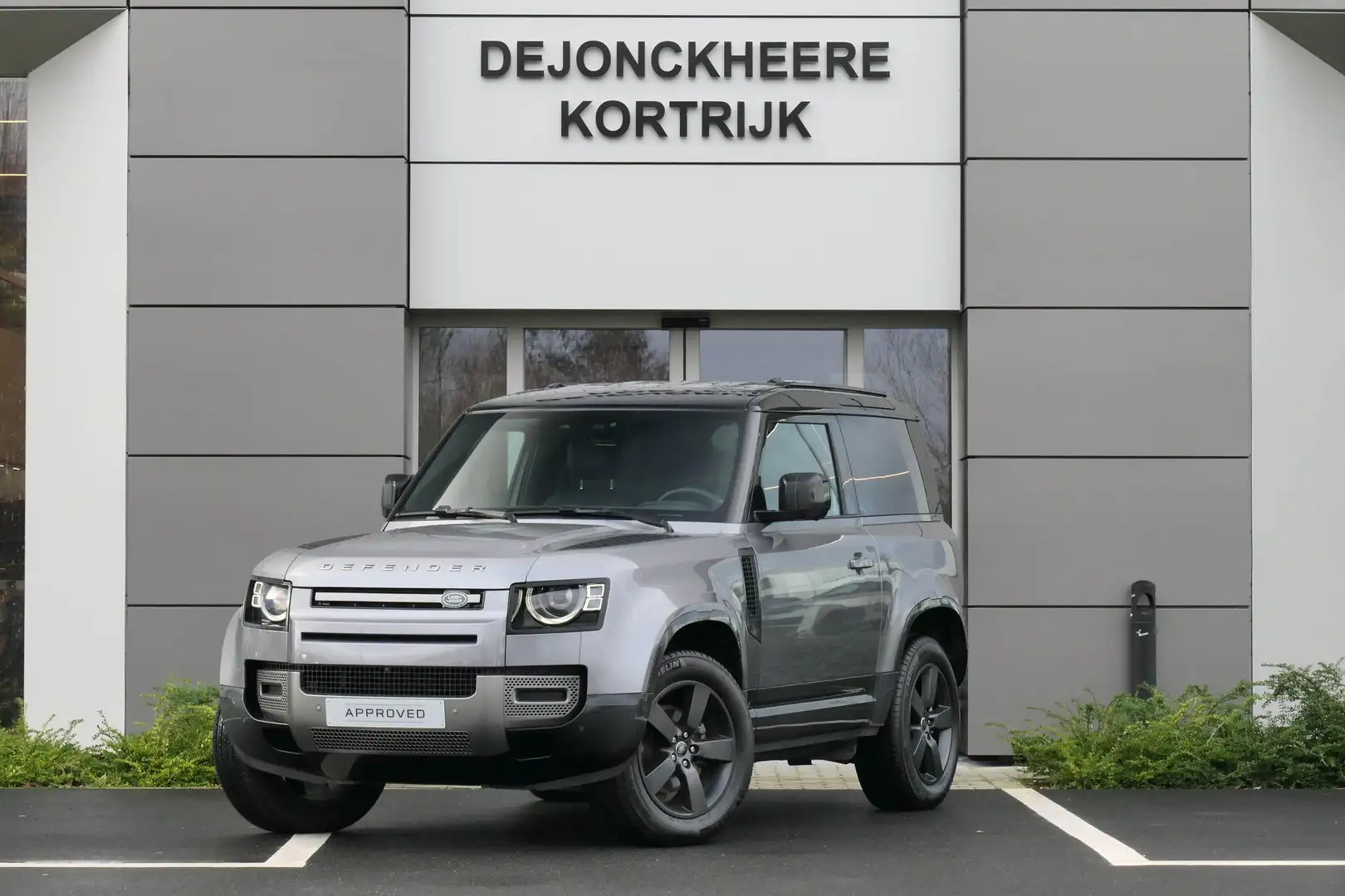 Land Rover Defender - 90 D250 X-Dynamic SE Gris - 1