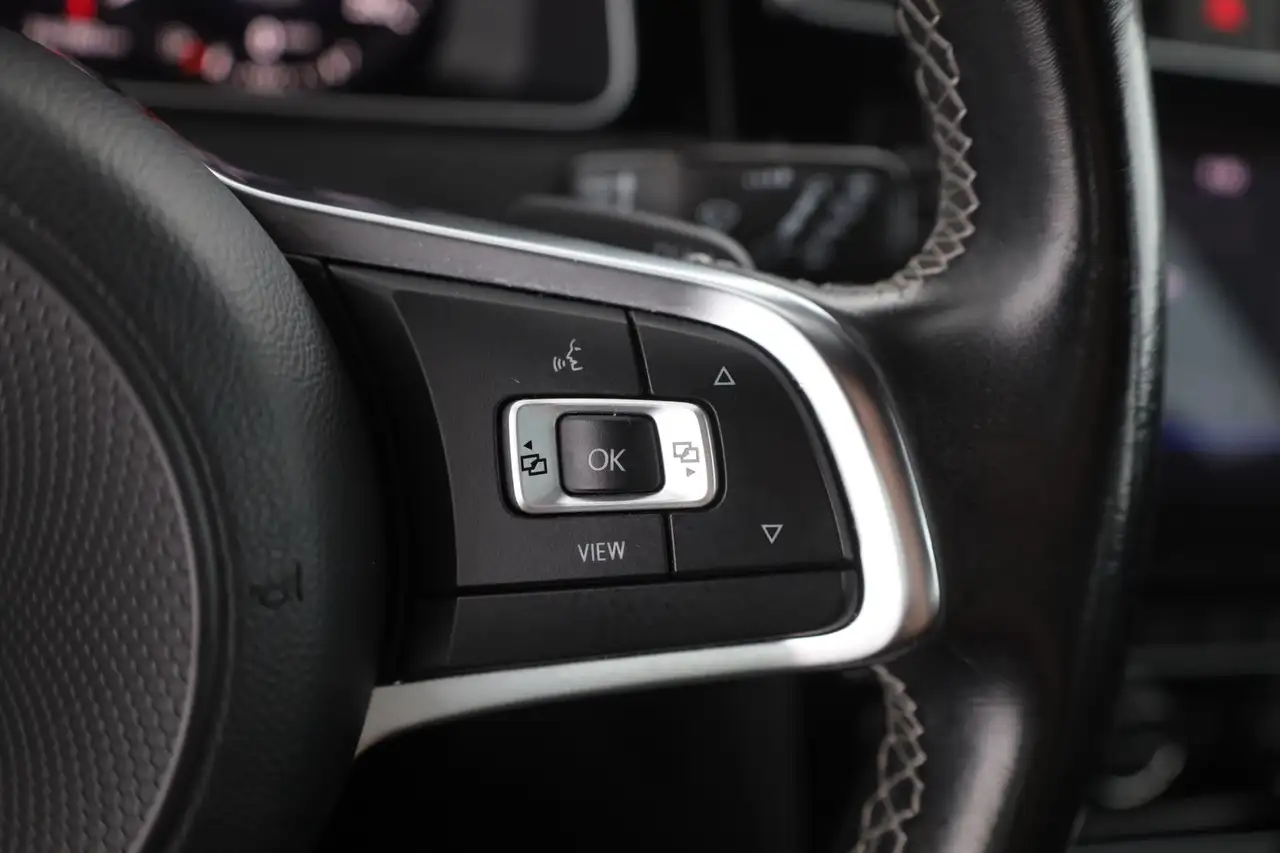 Volkswagen Golf VII Variant 1.5 TSI DSG R-Line LED Navi PDC, миниатюра 17