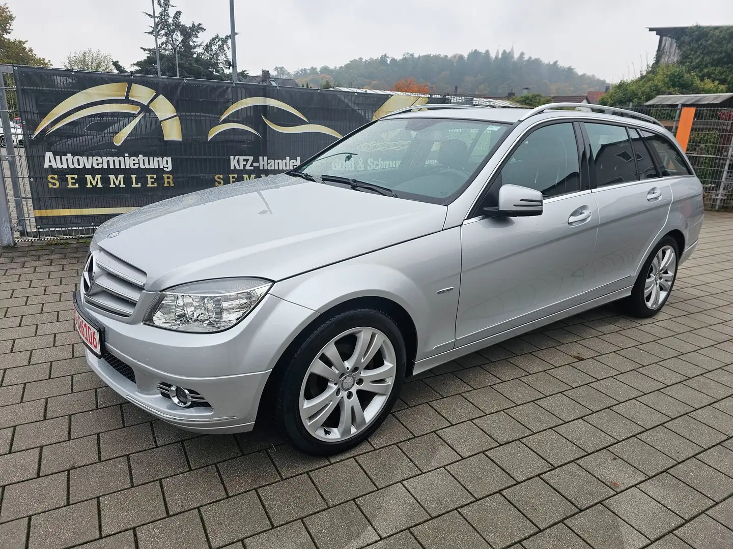 Mercedes-Benz C 180 C 180 T Kompressor/ TÜV neu/ TOP Zustand Silber - 1