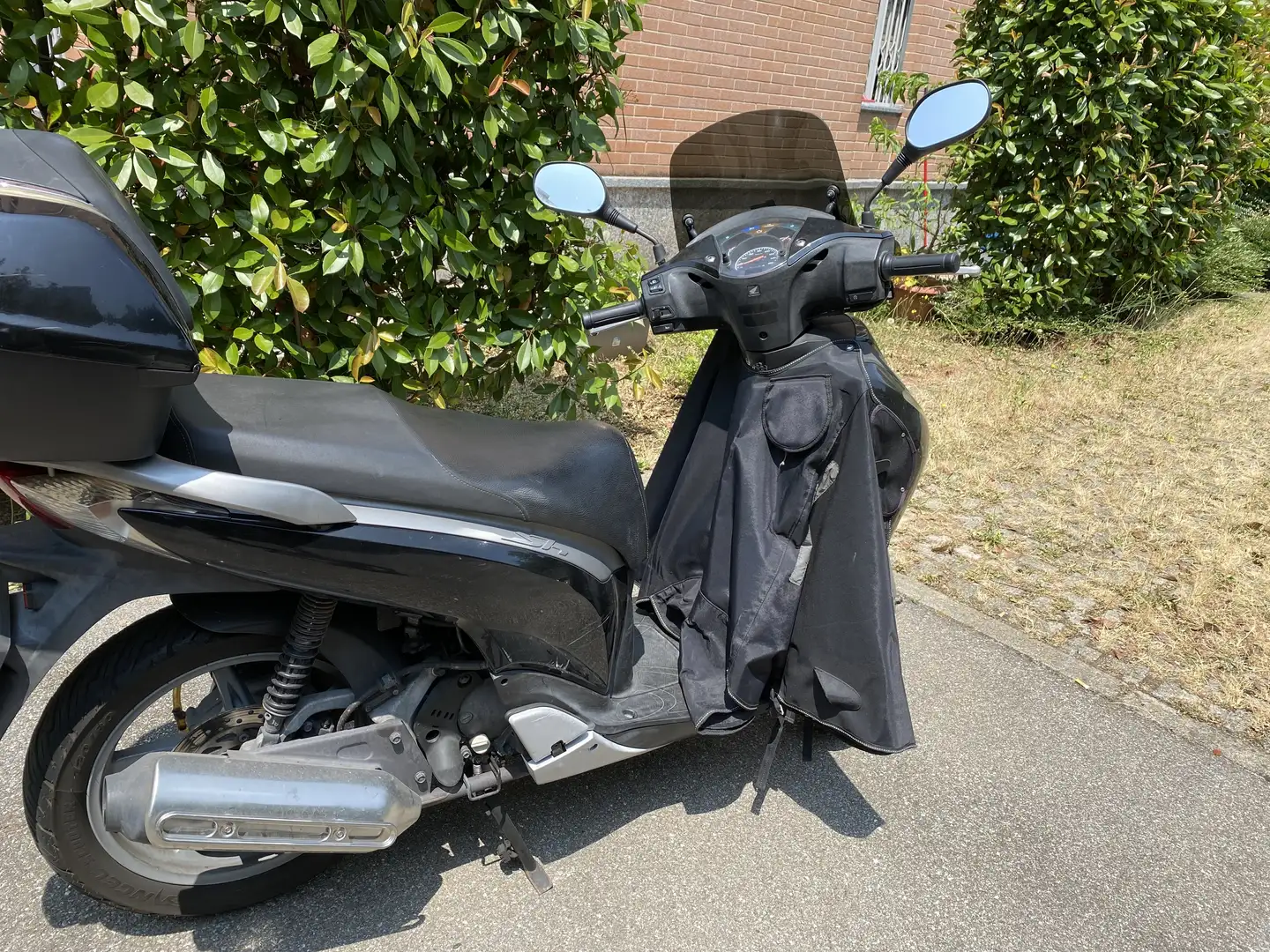 Honda SH 150 benzina - 2