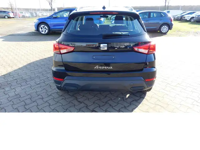 SEAT Arona view 4