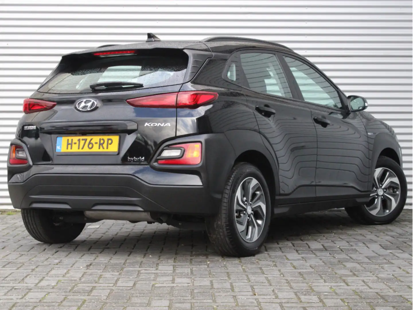 Hyundai KONA 1.6 GDI HEV Comfort | Achteruitrijcamera | Cruise Zwart - 2