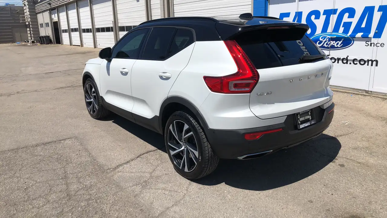 Volvo XC40 снимка Volvo XC40