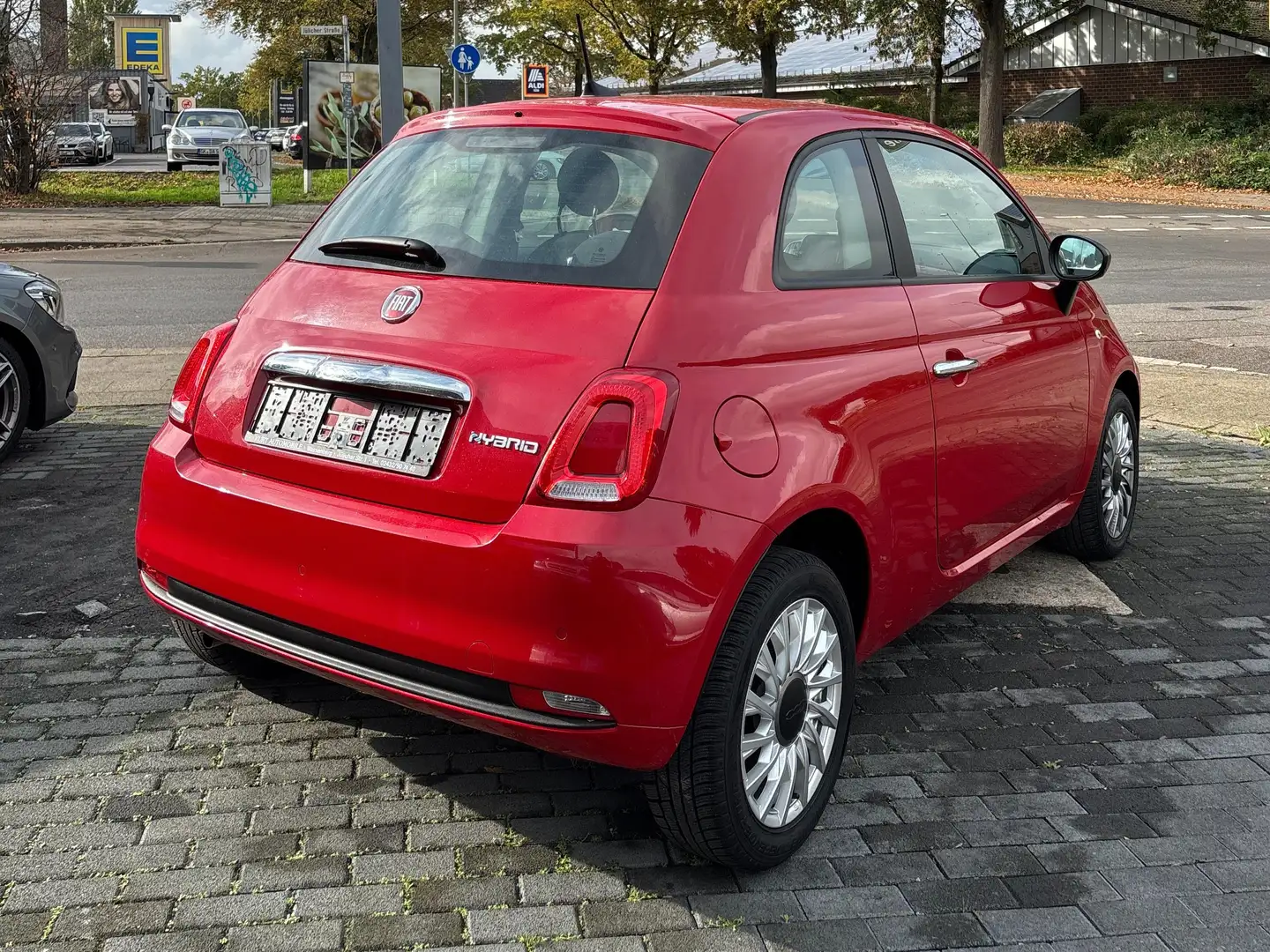 Fiat 500 FCA ITALY Dolcevita Hybrid Rot - 2