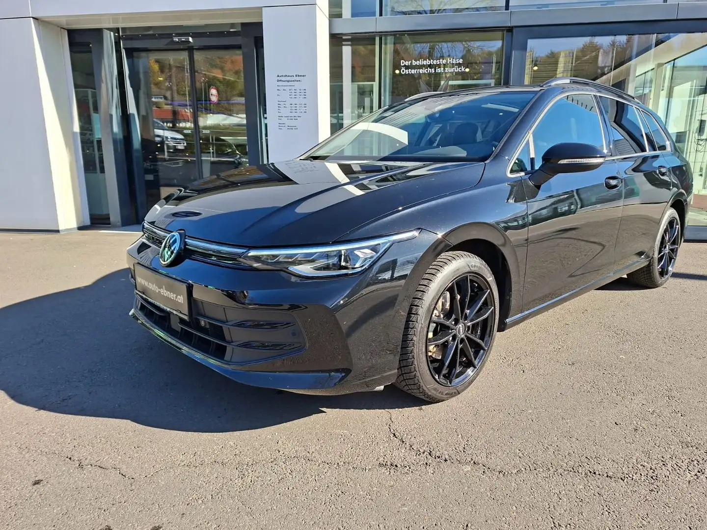 Volkswagen Golf Variant Life mHeV DSG Schwarz - 1