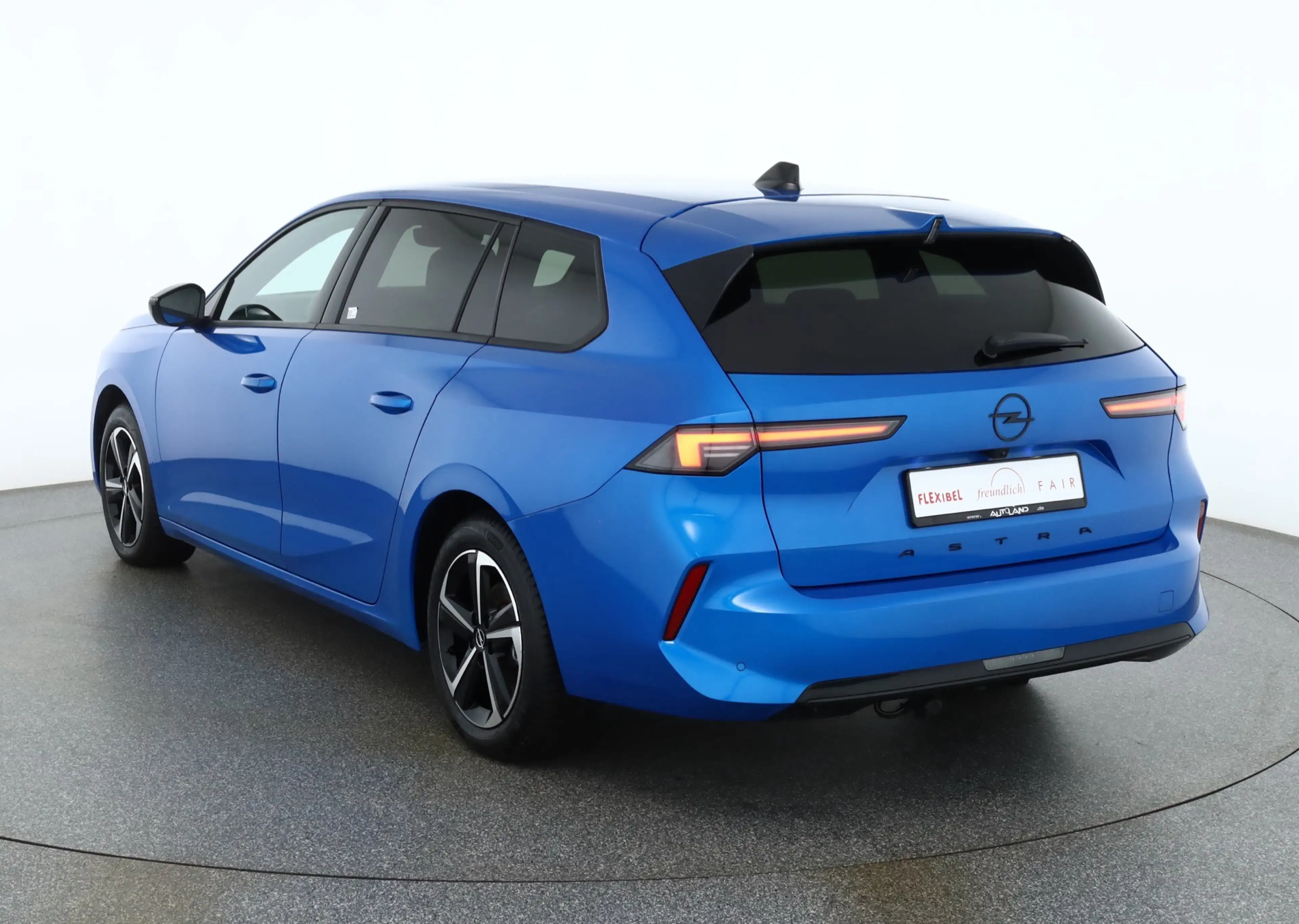 Opel Astra ST GS 1.2 Turbo LED ACC Navi AHK — photo 3