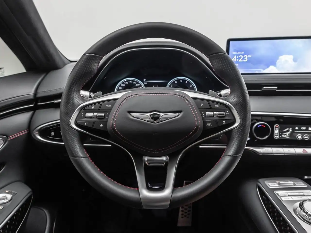 Genesis GV70 снимка Genesis GV70