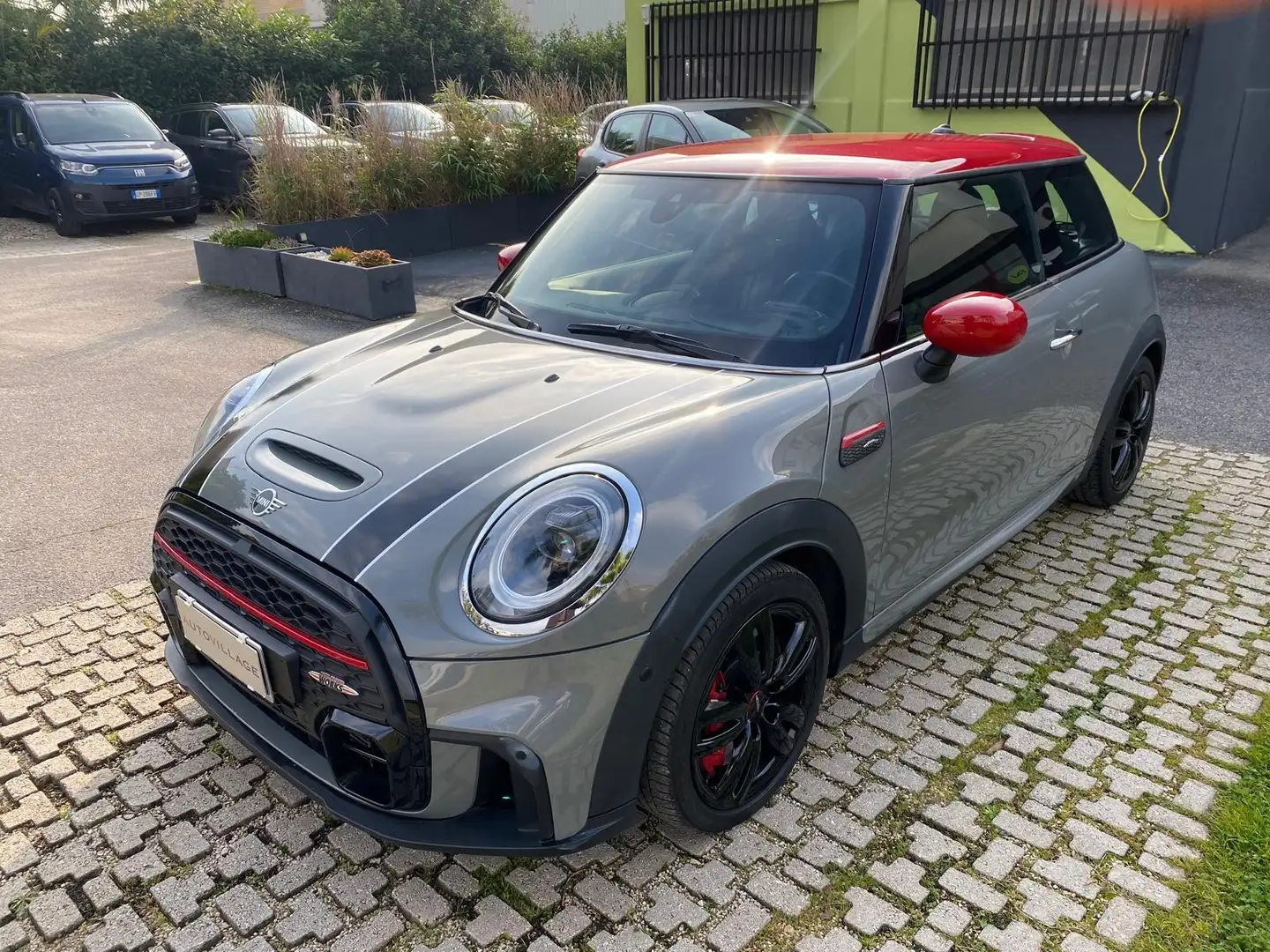 MINI John Cooper Works Mini 3p 2.0 JCW JCW auto Gris - 1