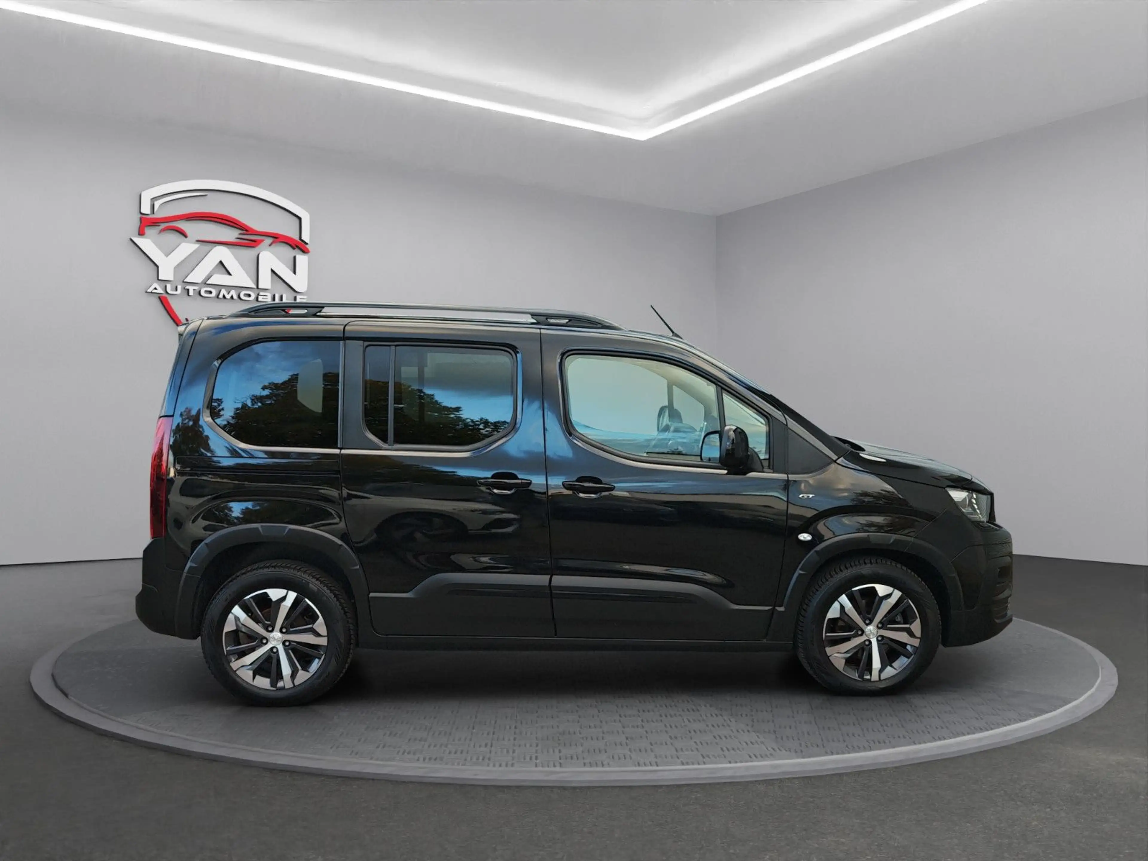 Peugeot Rifter 1.5 HDI *GT-Line*ACC*Sitzheiz*Kamera*AHK — photo 4