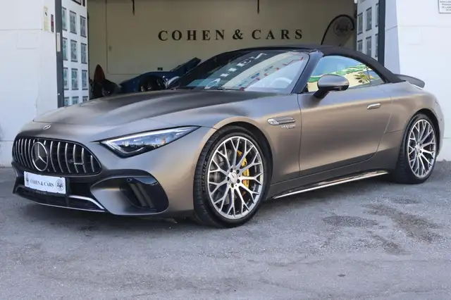 Mercedes-Benz SL Class view 3