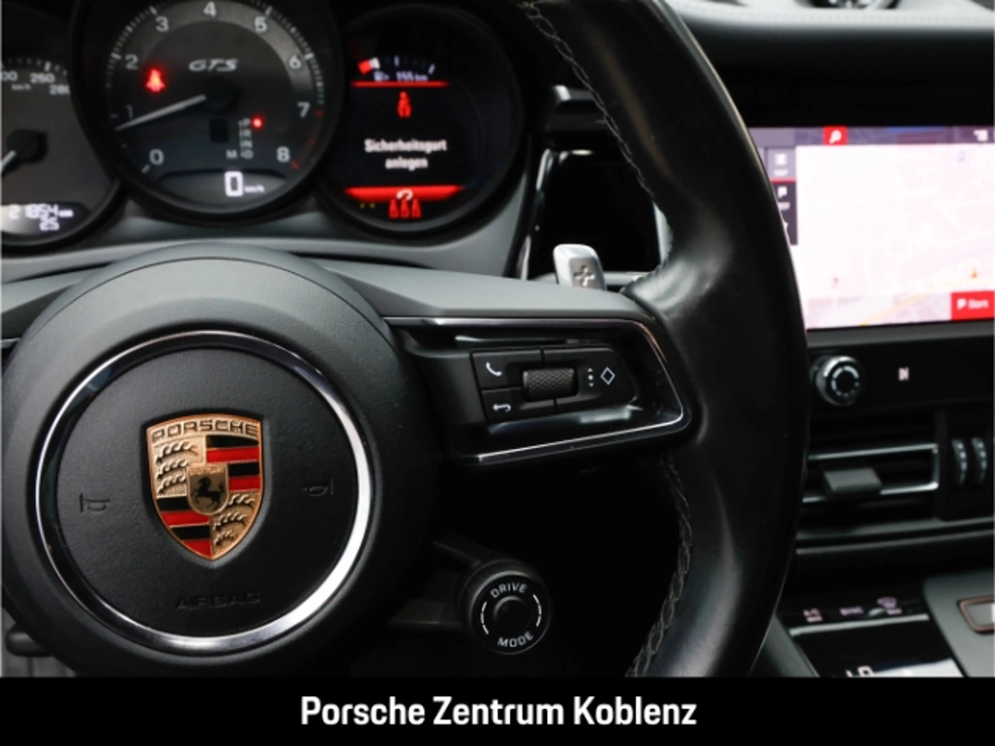 Porsche Macan GTS — photo 18
