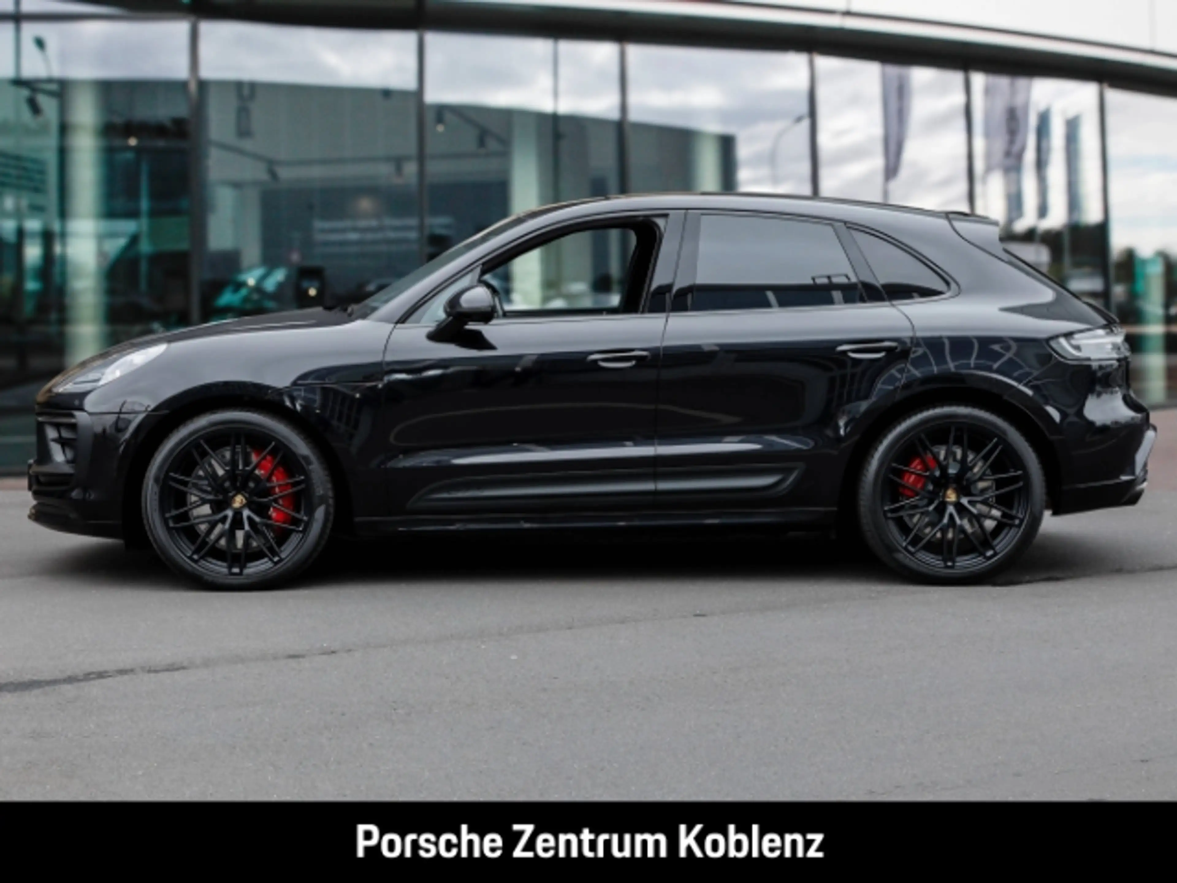 Porsche Macan GTS — photo 2