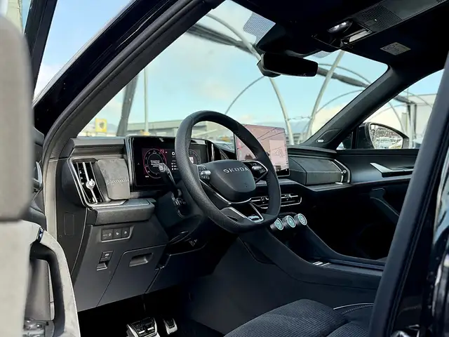 Skoda Kodiaq 2,0 TDI 4x4 Sportline DSG 7-Sitze AHK Canton Ka... Ansicht 13