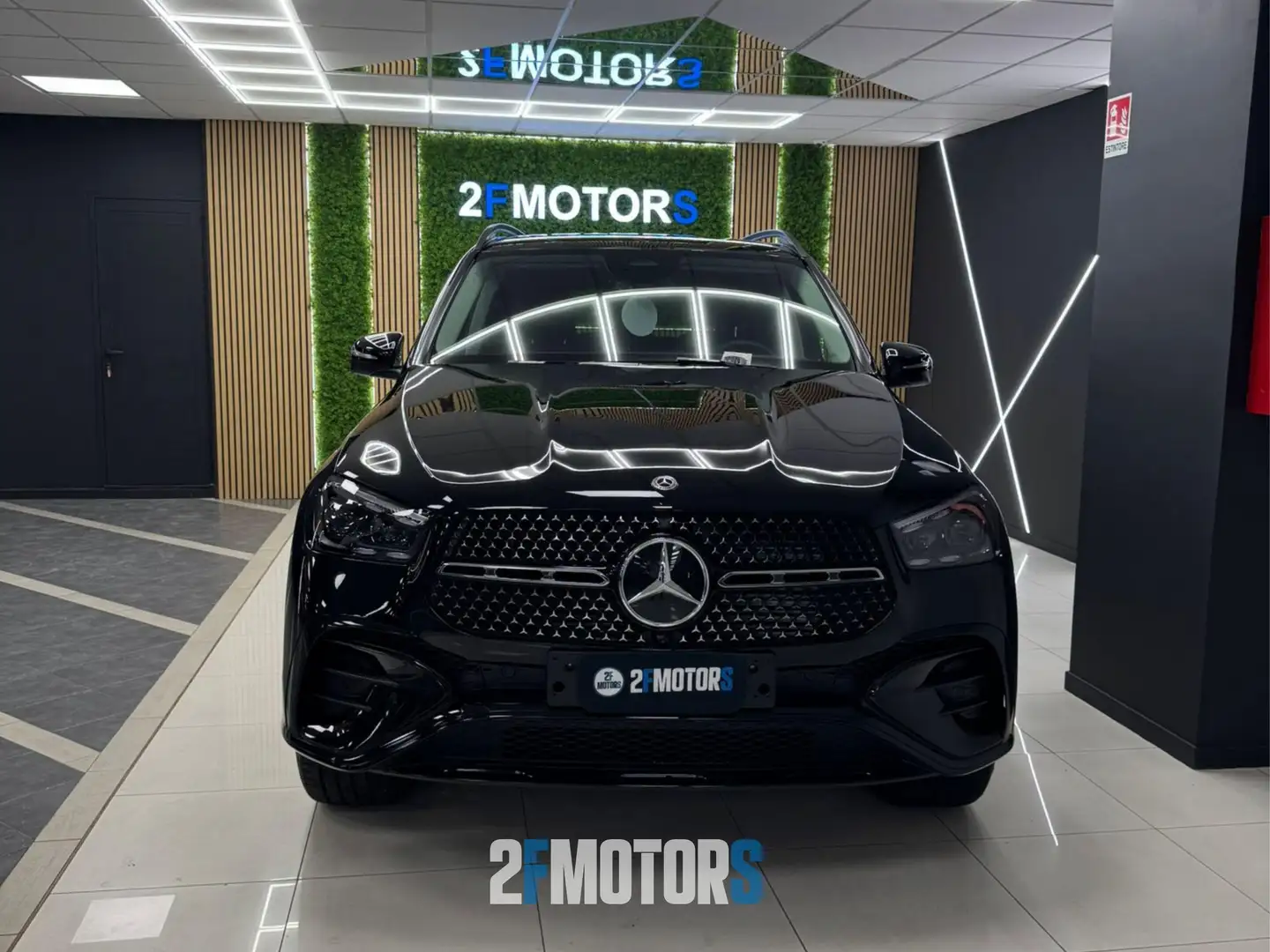 Mercedes-Benz GLE 300 d AMG Line Premium Mild Hybrid  4matic auto Nero - 2