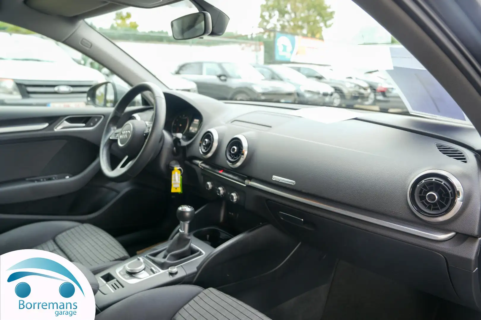 Audi A3 SPORTBACK 30 TFSI SPORT Carplay/Bluetooth/1 ste... Grau - 2