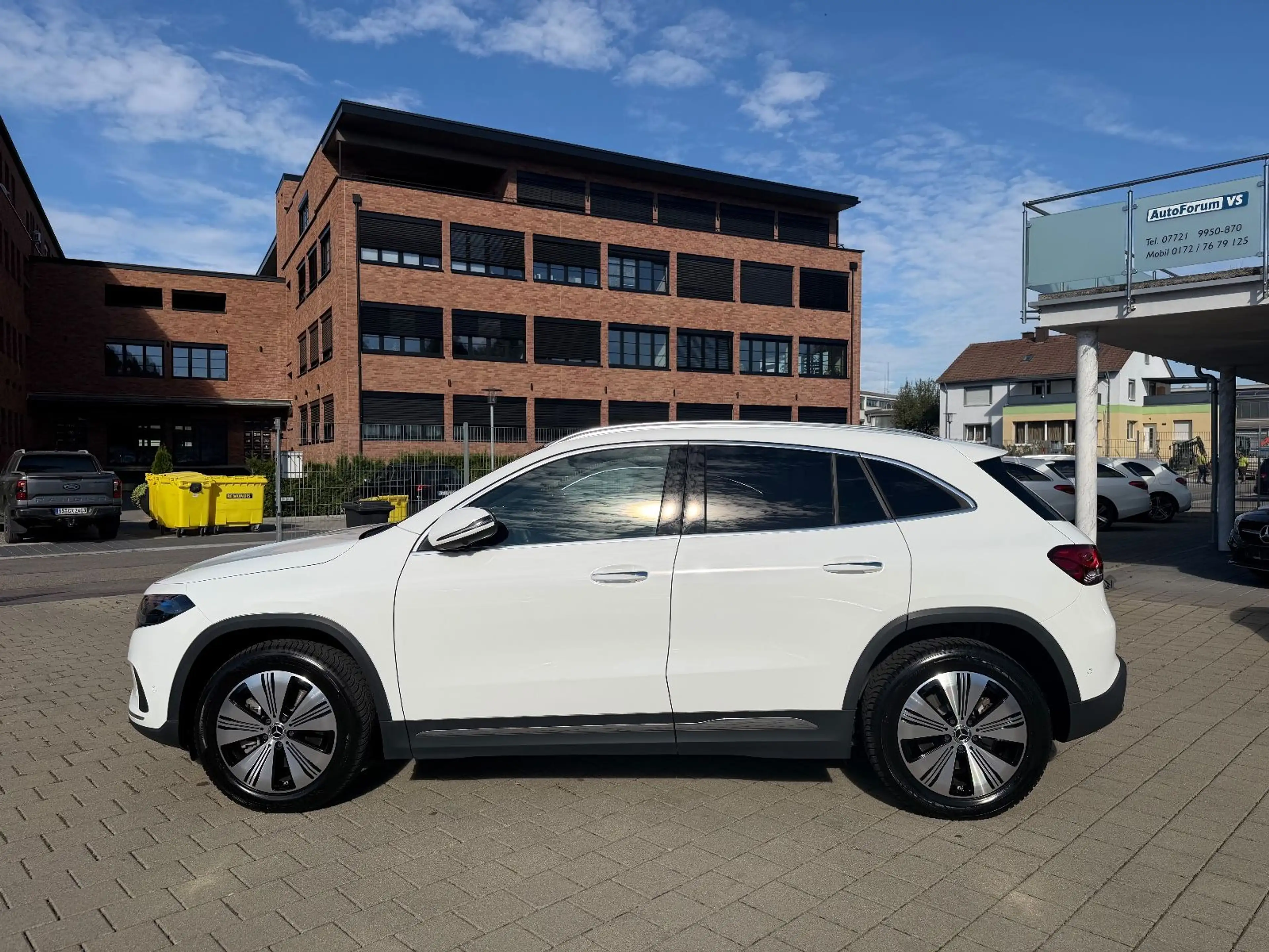 Mercedes-Benz EQA 250 MBUX*Distr*Burmes*Navi*Ambi*360° — photo 5