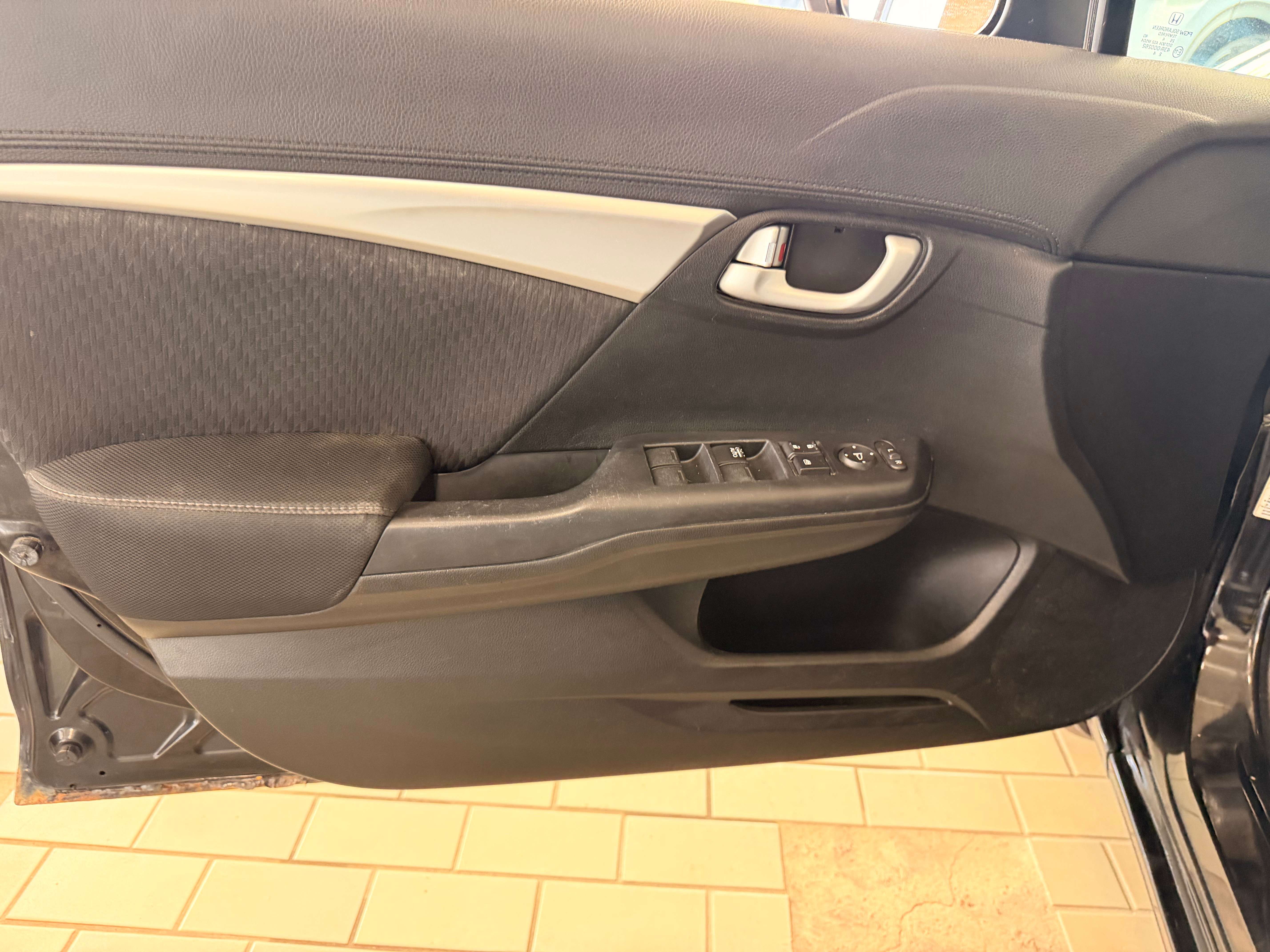 2014 Honda Civic Sedan EX - Image 14