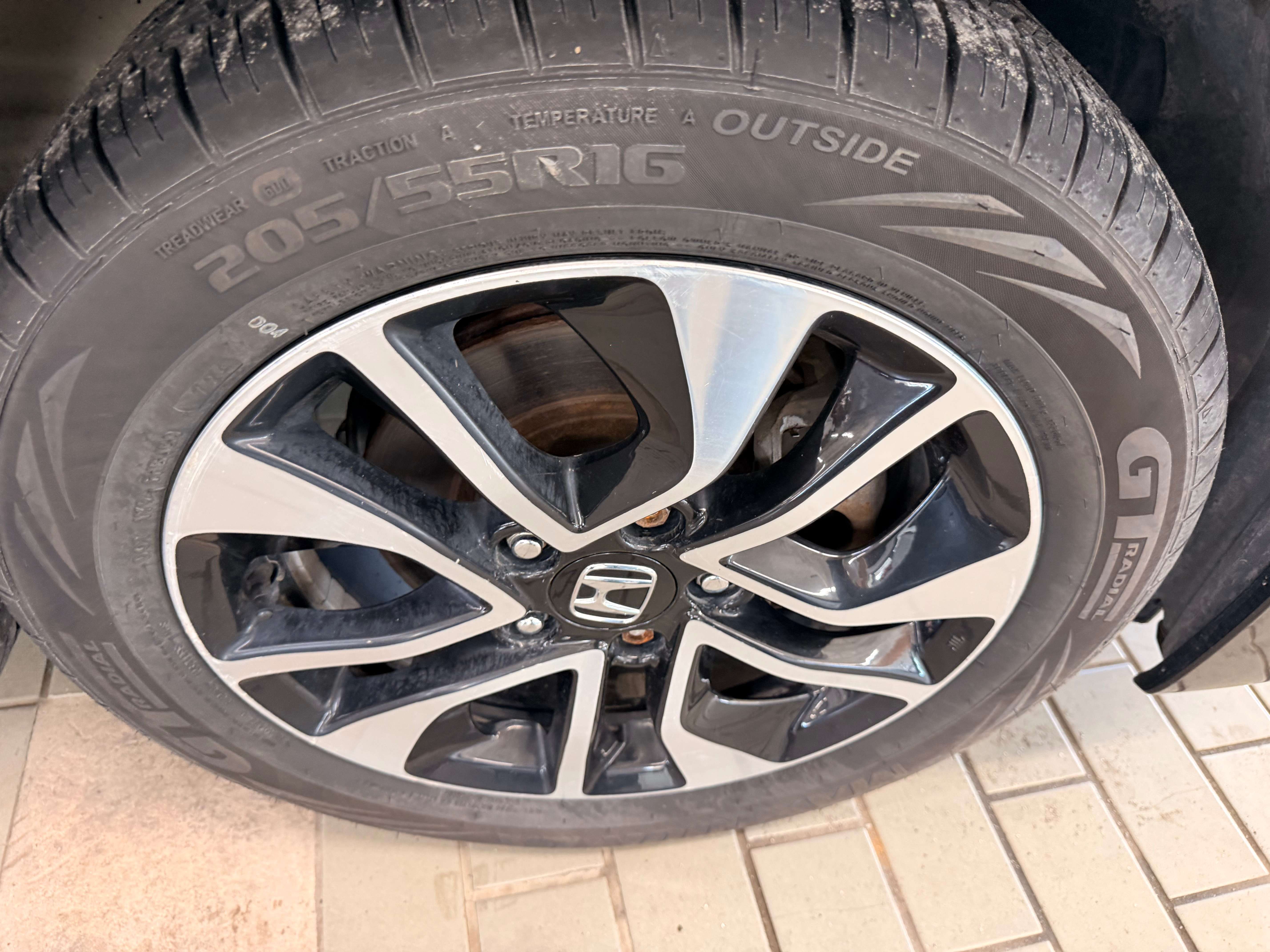 2014 Honda Civic Sedan EX - Image 4