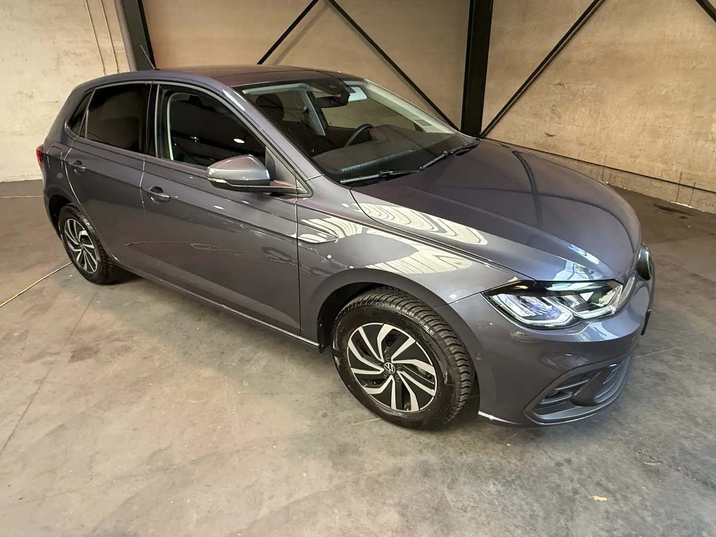 Volkswagen Polo Polo 1.0 TSI OPF Life Grijs - 1
