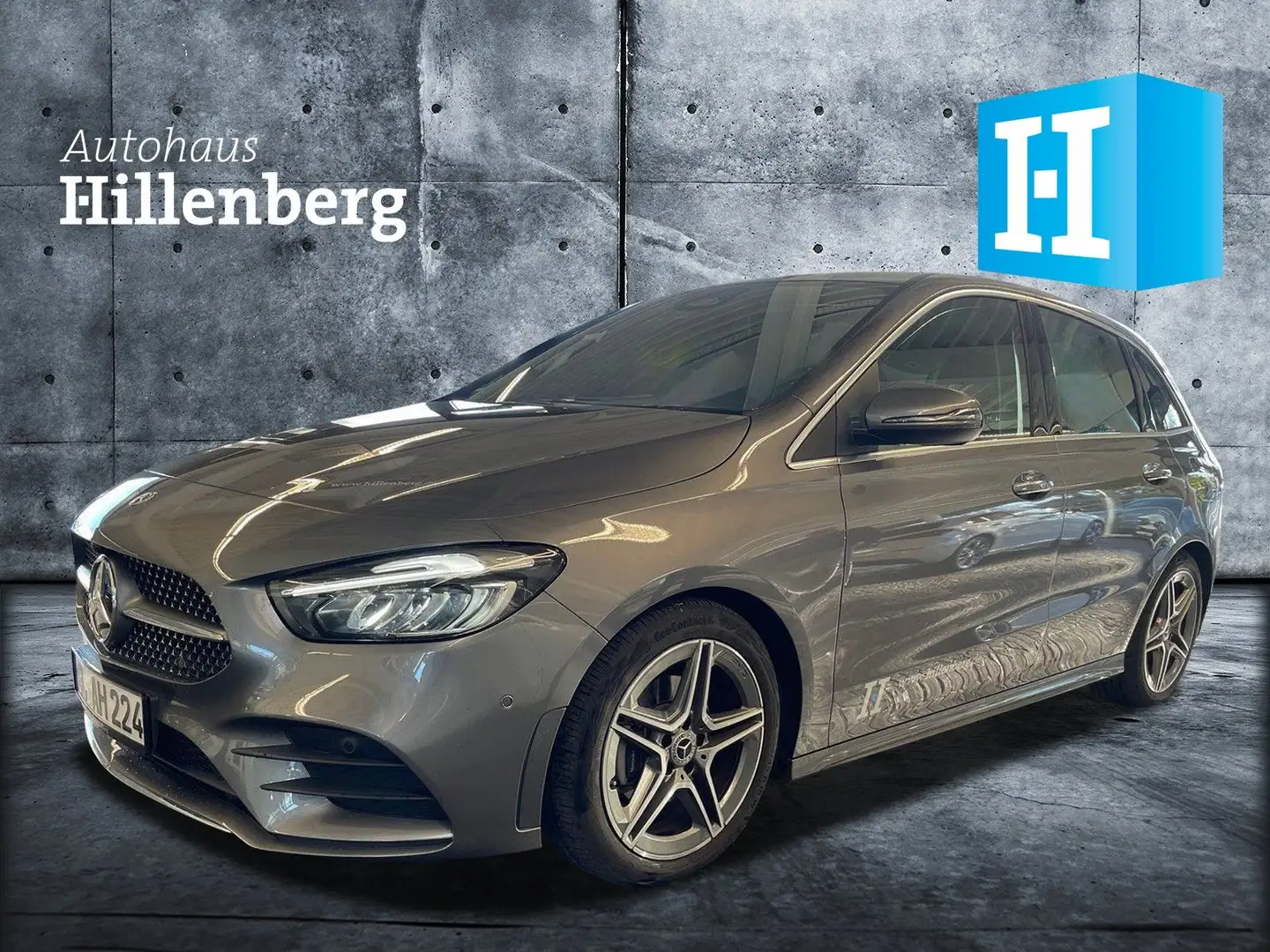 Mercedes-Benz B 180 AMG; Autom.; MBUX; Kamera Šedá - 1