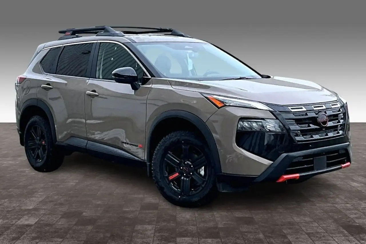 Nissan Rogue снимка Nissan Rogue