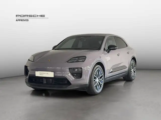 Porsche Macan view 2
