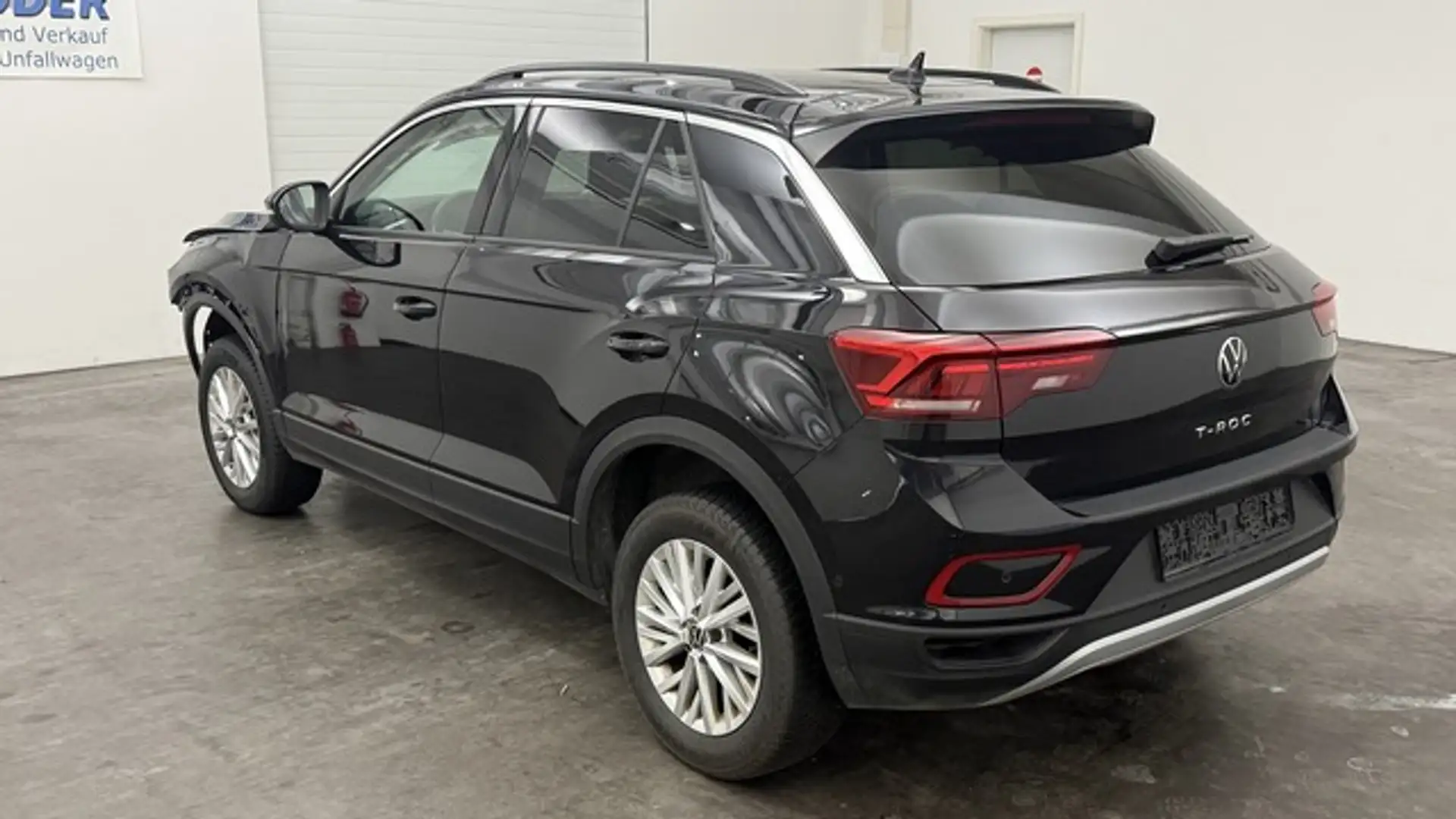 Volkswagen T-Roc 1.0 TSI Life *Navi*SHZ*CarPlay* Noir - 1