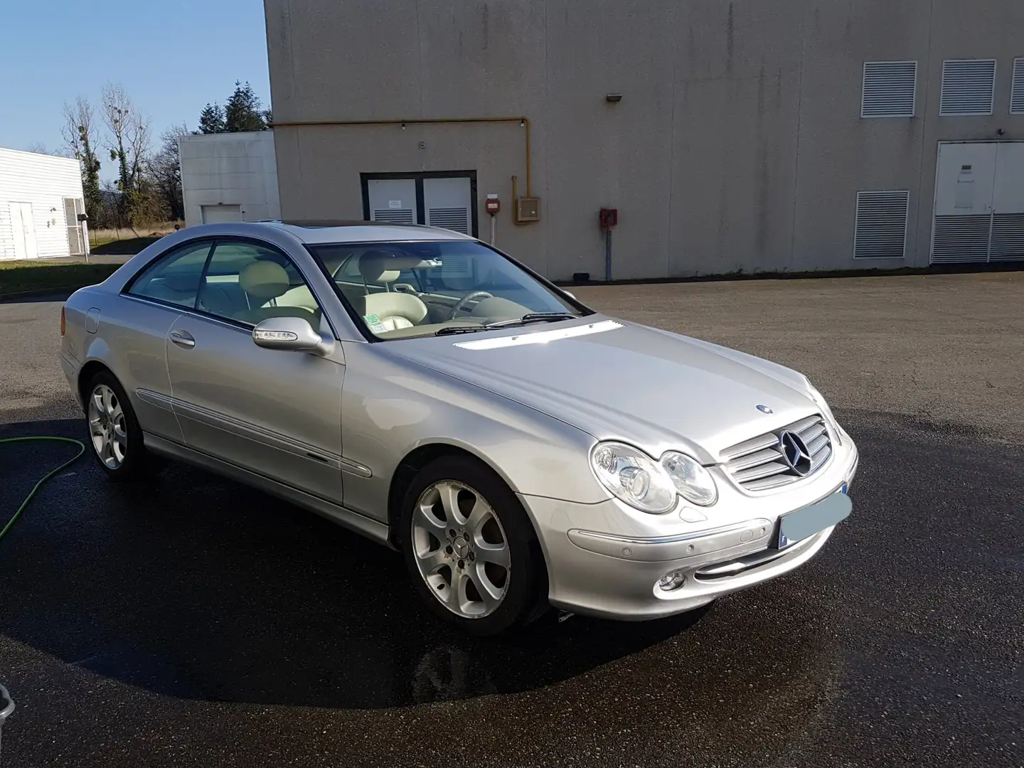 Mercedes-Benz CLK 320 Elégance A Zilver - 2