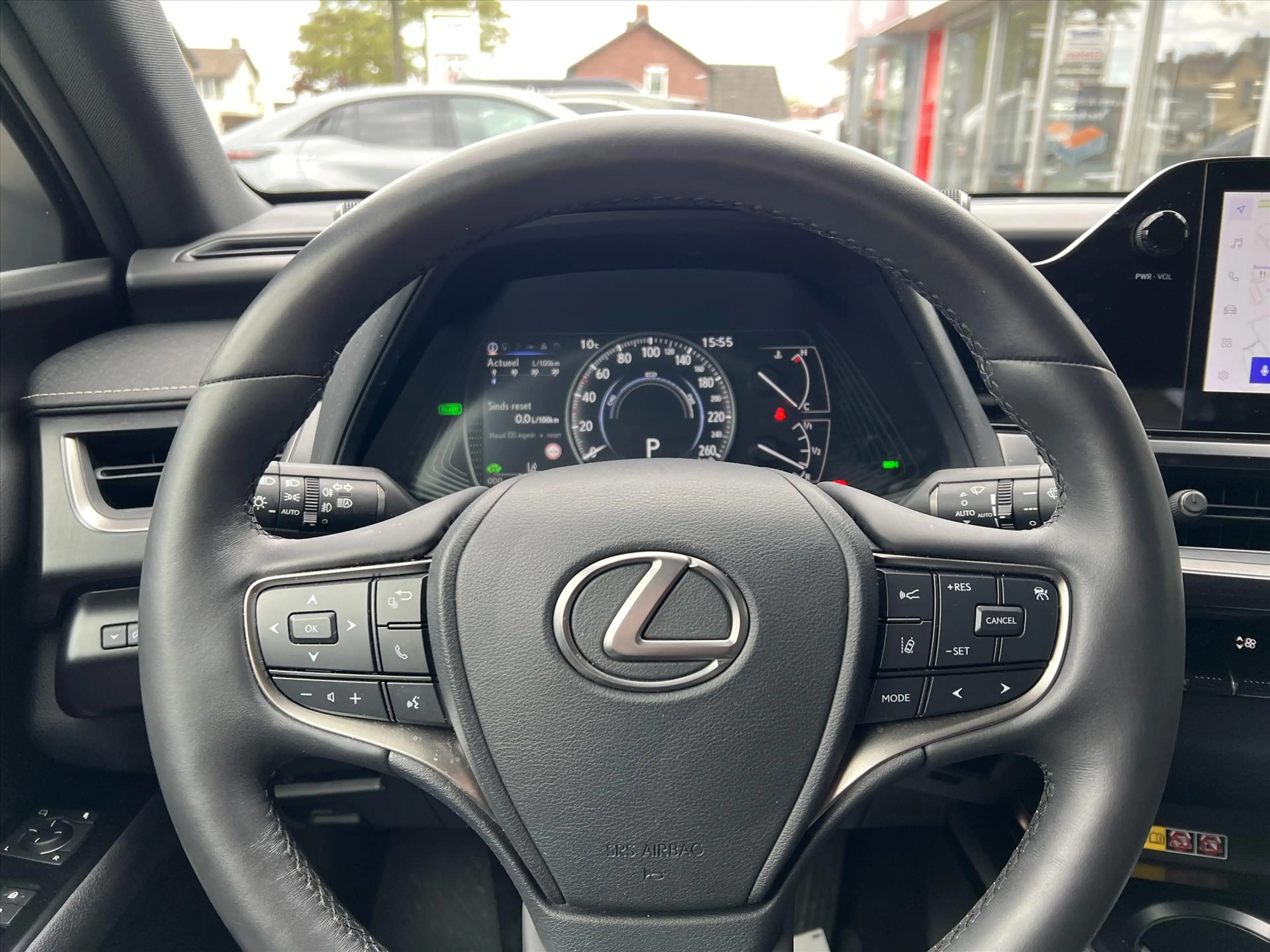 Lexus UX 250h Preference Line | Nieuwe multimedia, 18 inch, Dode — photo 13