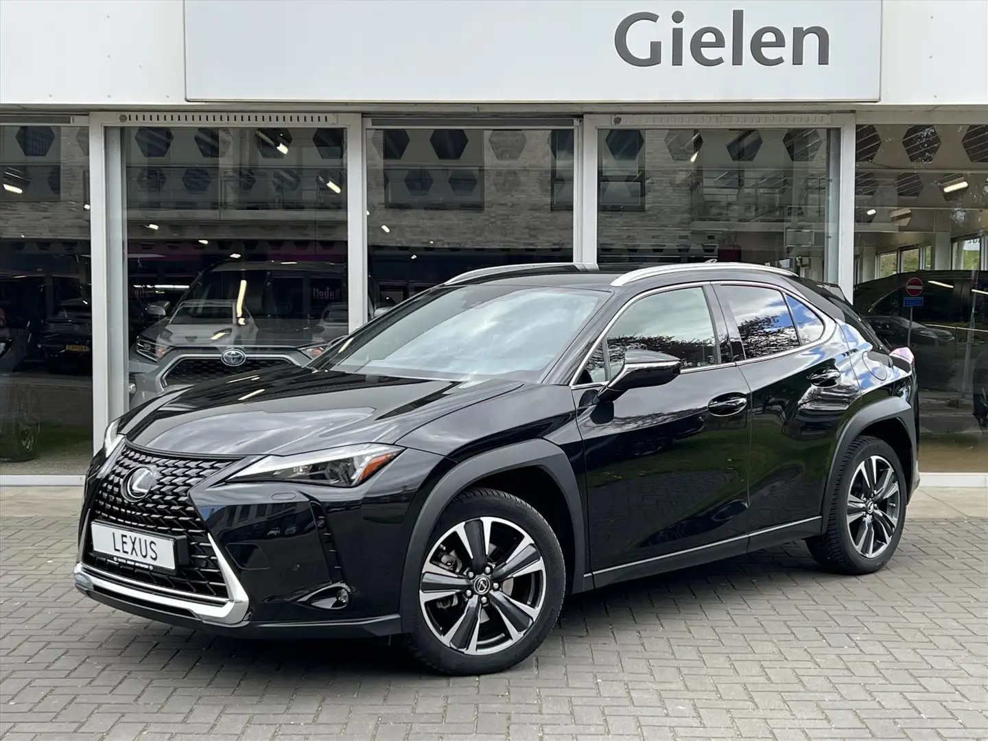 lexus ux