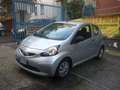 Toyota Aygo Aygo I 2005 3p 1.0 Sol m-mt Srebrny - thumbnail 1