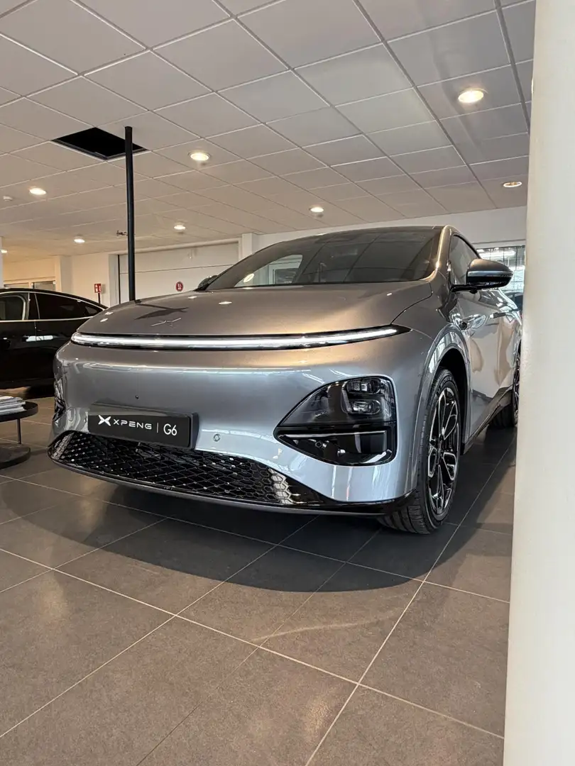 Xpeng G6 New AWD Performance Performance Gris - 1