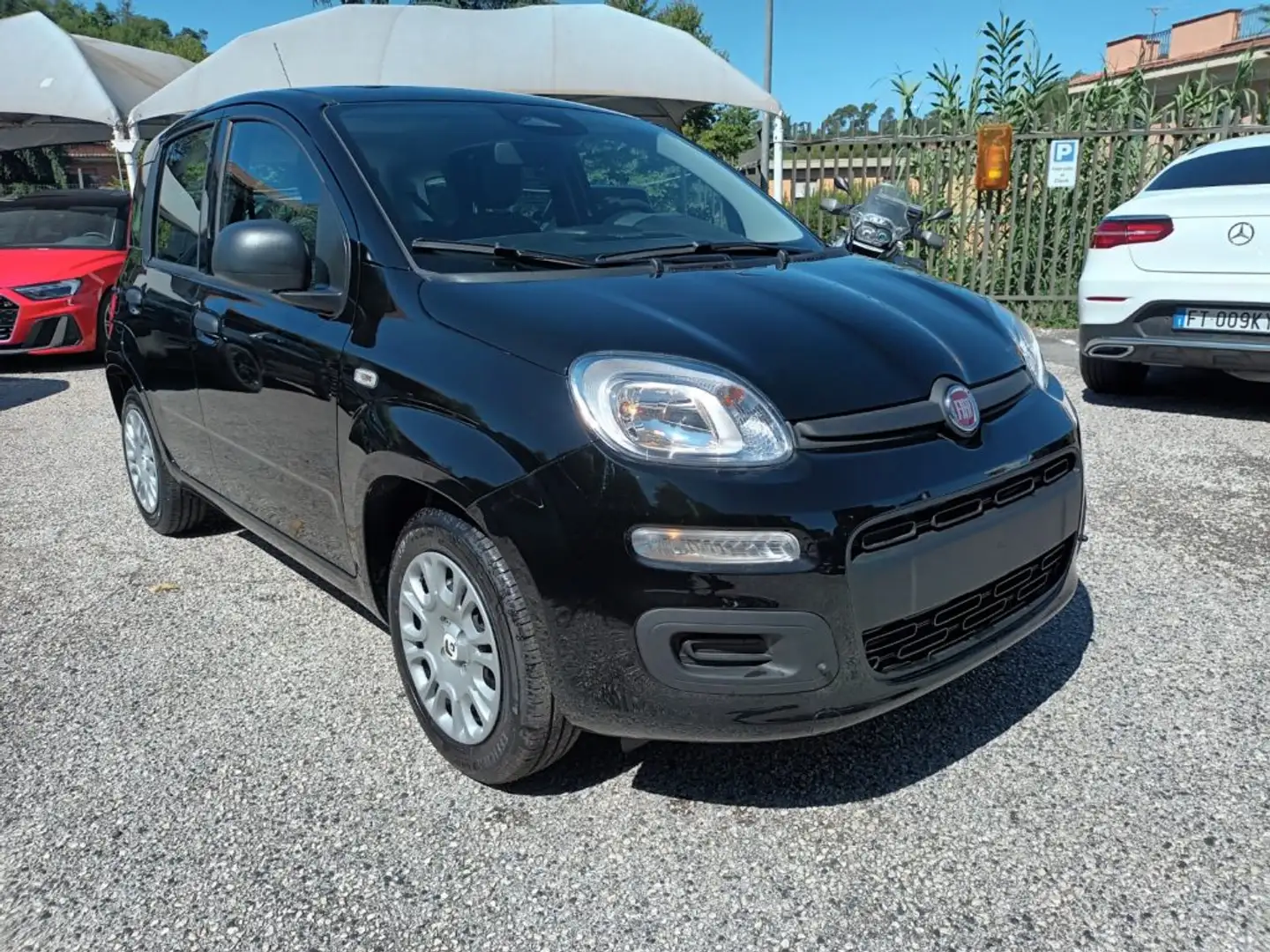 Fiat Panda 1000 HYBRID 70 CV PDC ITALIA PREZZO SENZA VINCOLI Schwarz - 1